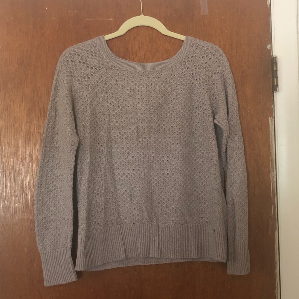 American Eagle sweater